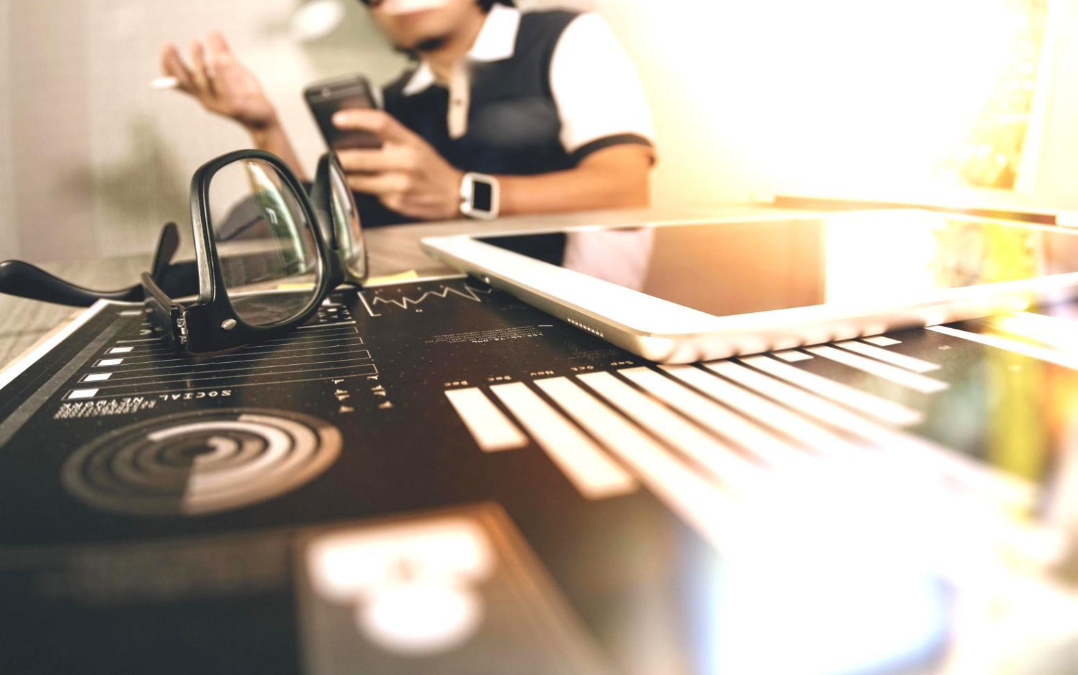 Live-Demonstration von SEO-Tools mit detaillierter Analyse